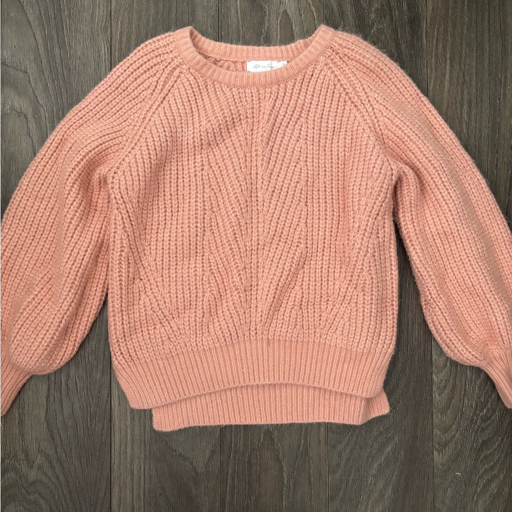 Women's Pink Sweater